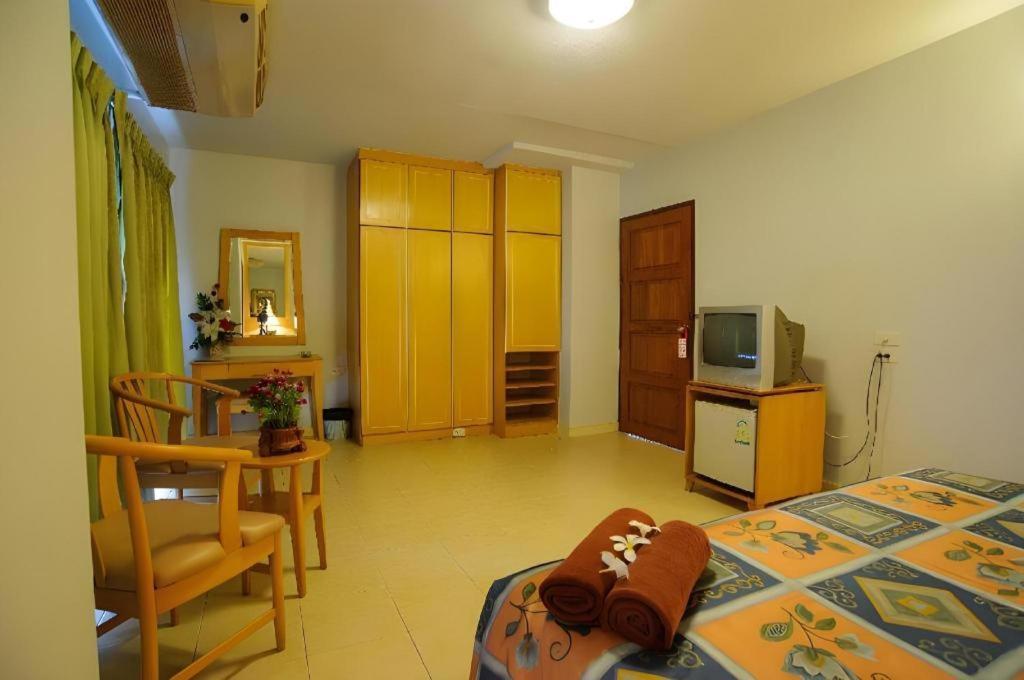 Diamond City Place Hotel Pattaya Exterior foto