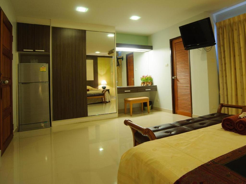 Diamond City Place Hotel Pattaya Exterior foto