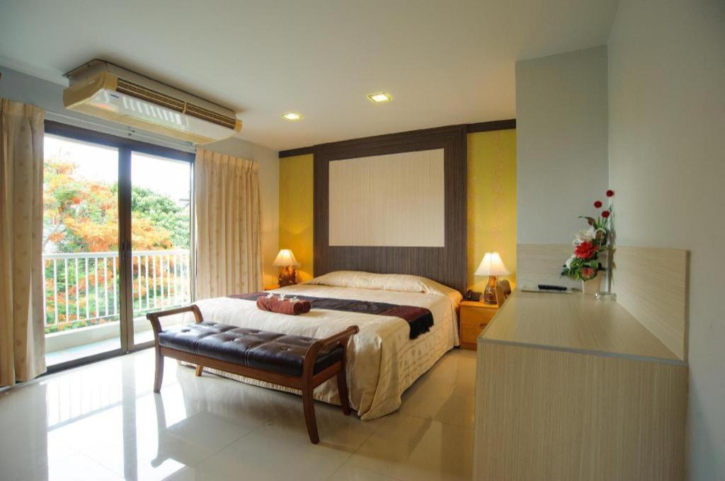 Diamond City Place Hotel Pattaya Exterior foto